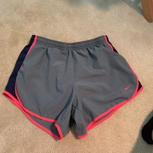 Girls nike shorts